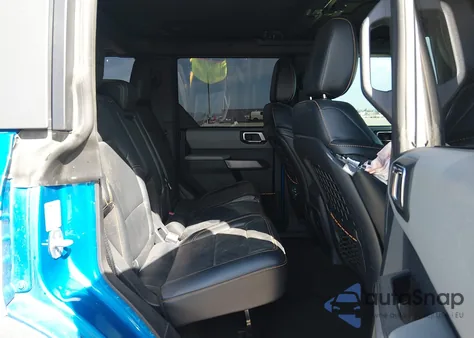 2022 Ford Bronco Badlands z USA, uszkodzony, nr VIN 1FMEE5DP1NLB06910